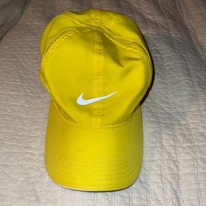Yellow Nike running Hat.
